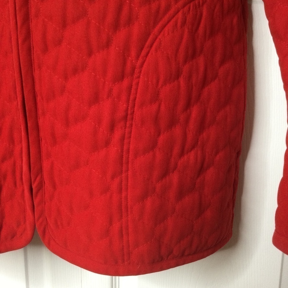 Light red jacket - Picture 3 of 9